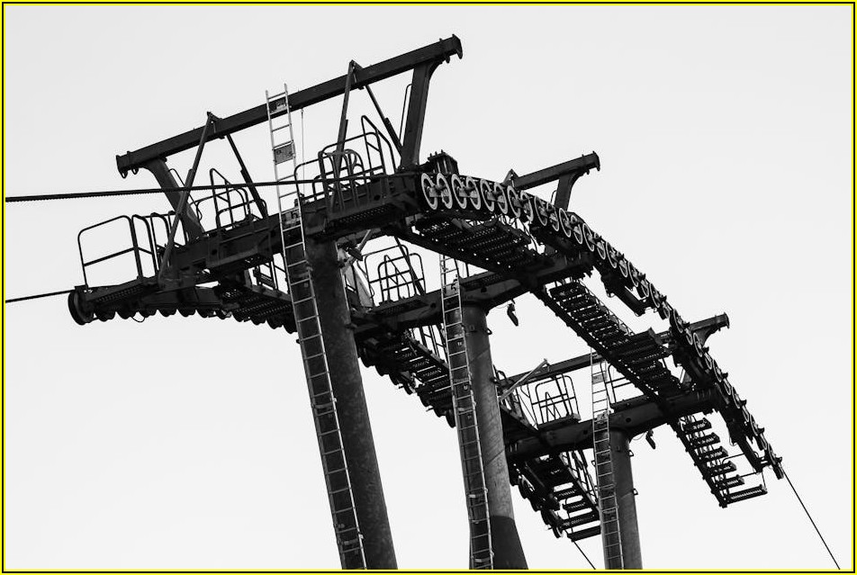 맑고 탄력 있는 피부, 리프팅 기계로 피부 타입별 관리하기