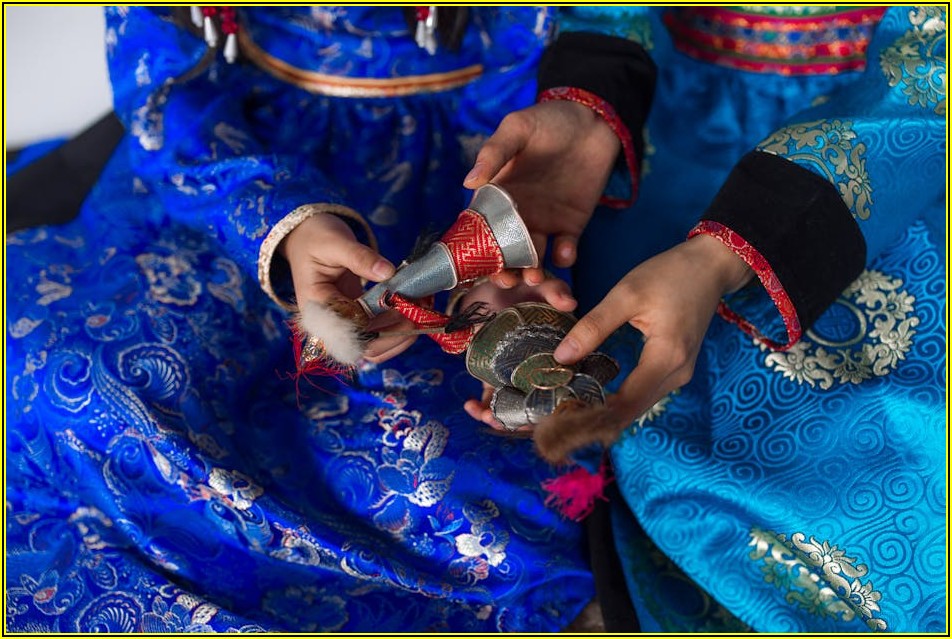 스마트 팩토리의 핵심, 한국 AGV 활용법