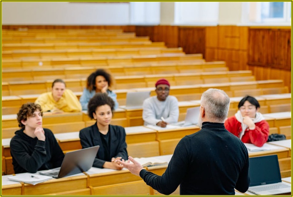 쇼츠 조회수 폭발! 알고리즘 공략 비법 대공개
