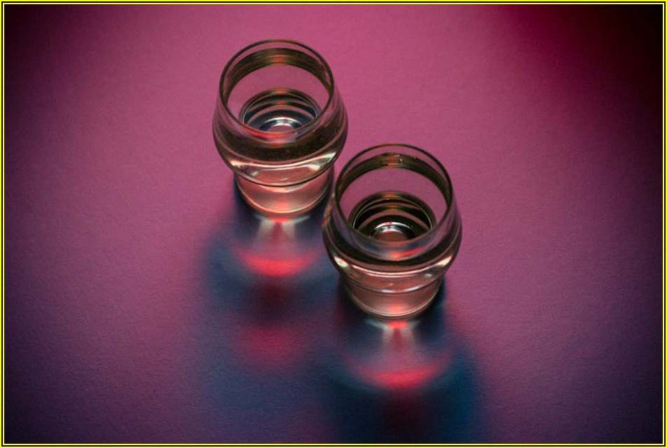 유리관 보관, 청소부터 파손 방지까지 완벽 가이드