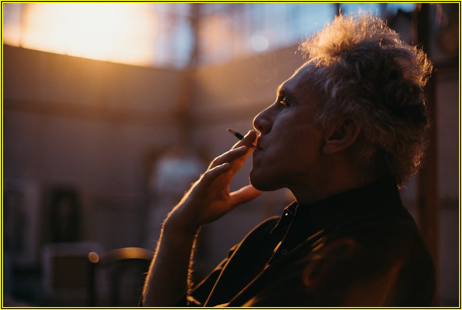 어르신 고독감 해소, 희망찬 노년 만들기