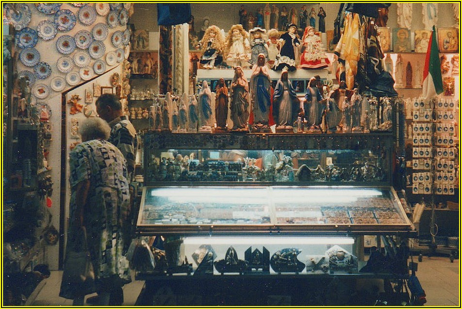 나만의 보물, 상장 진열장으로 제대로 전시하기