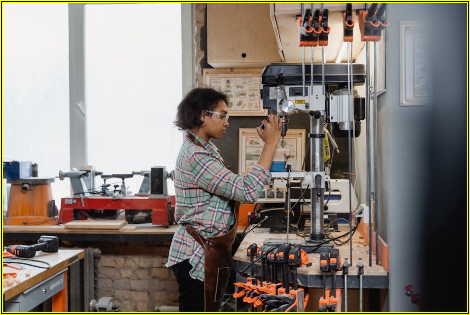 초보 목수 필독! 목재 가공 기본 공구 및 안전 수칙 A to Z