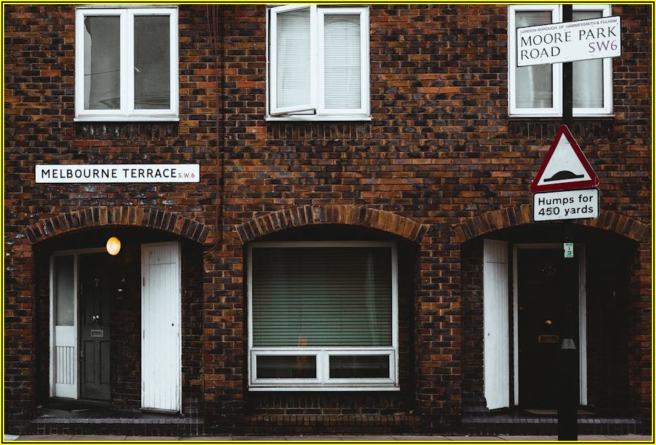 최고의 부동산 간판, 고객을 부르는 디자인의 힘