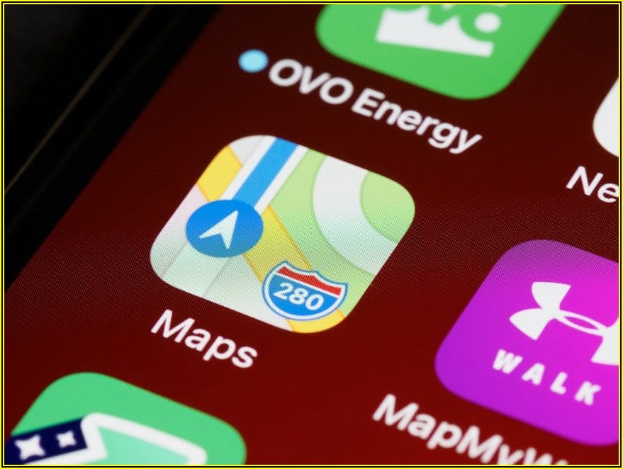 14온즈 청바지로 완성하는 스타일리시한 계절 코디