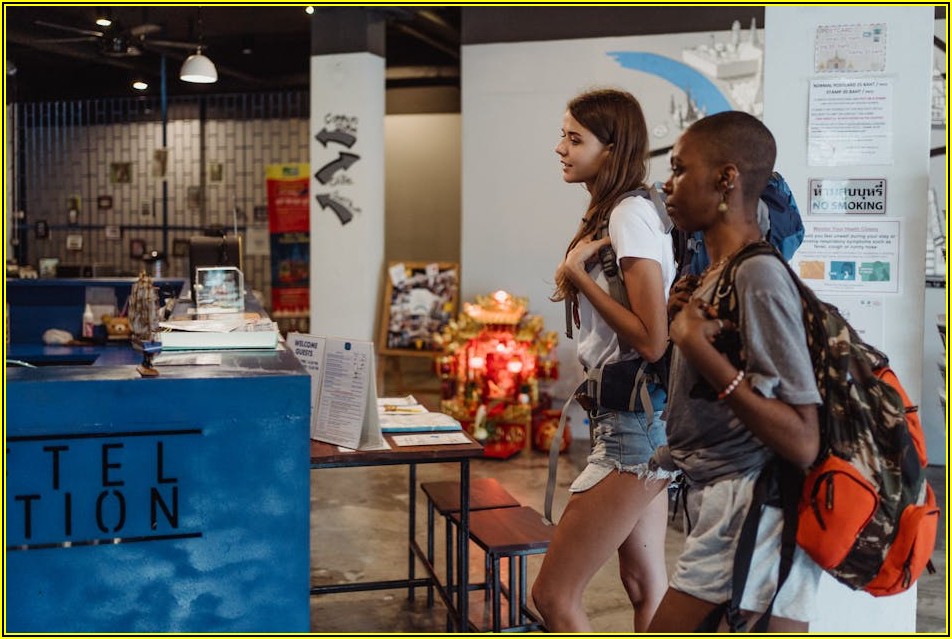 실용성과 심미성을 갖춘 안내 데스크, 성공적인 제작 가이드