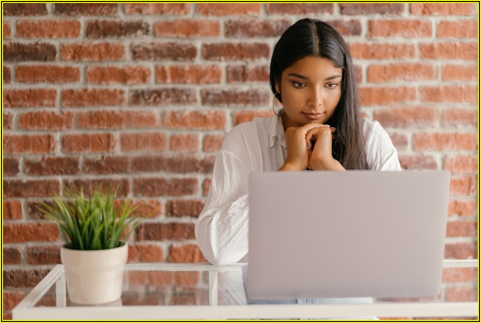 온라인 면접에서 당황하지 않는 기술 문제 해결법