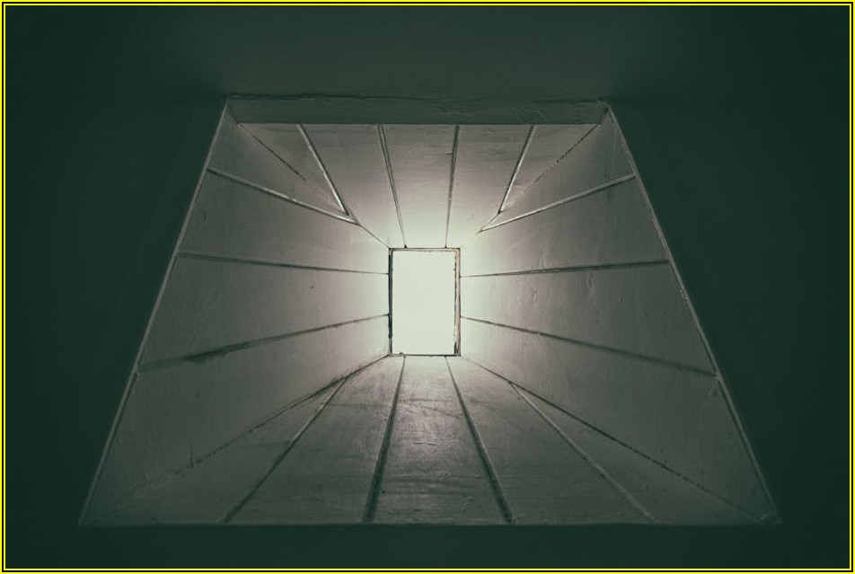 반짝이는 유리창 만들기, 친환경 물때 제거 비법 대공개