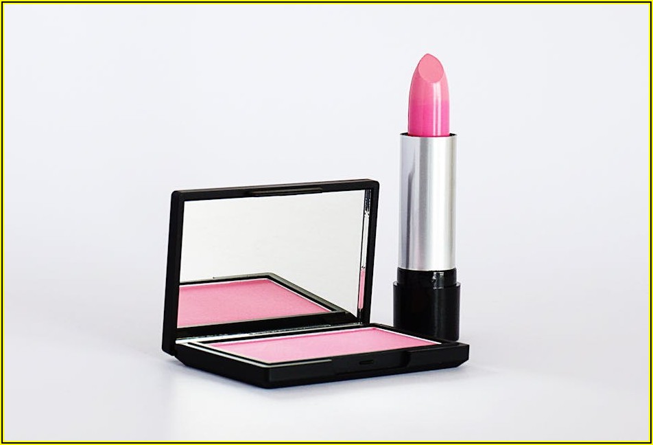 인형 메이크업 비법 대공개, 실패 확률 ZERO