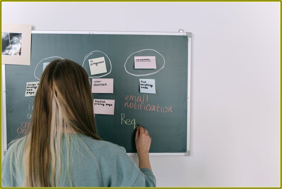 직무 역량 강화, 경력 성장의 열쇠는 교육