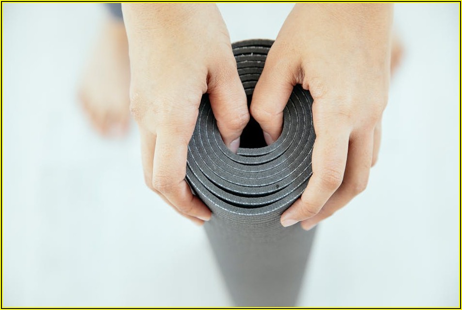 안전하고 효과적인 운동을 위한 체육관 매트 선택 가이드