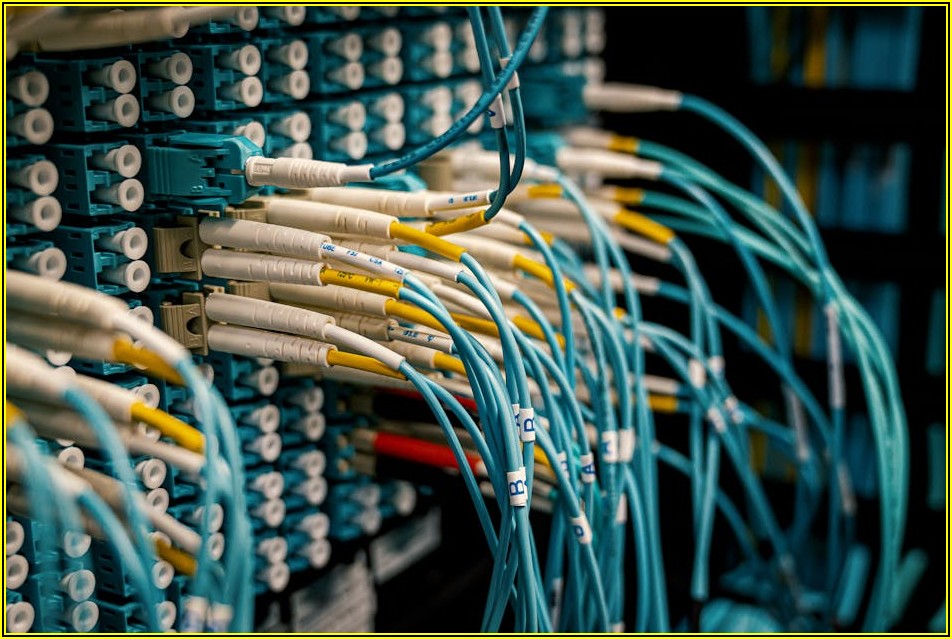 통신 장비 최신 동향: 기술 발전과 미래 예측