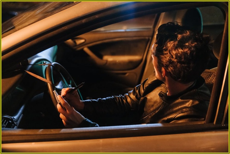 몰래카메라 탐지부터 법적 대응까지, 피해자 가이드