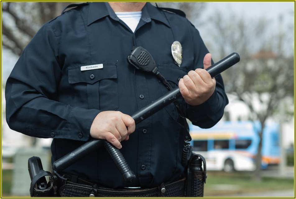 경찰공무원: 당신의 긍정적 미래를 위한 선택