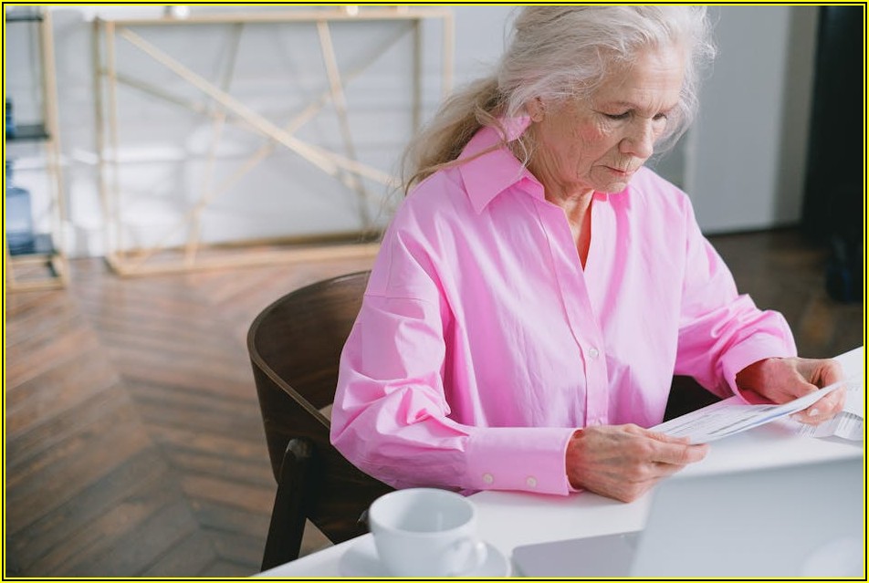 미래를 위한 선택, 생분해 종이컵의 모든 것: 제조부터 환경 효과까지