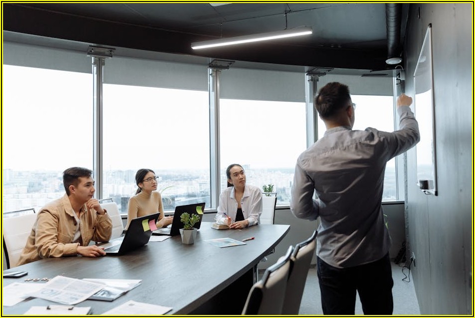 TM 직원의 연봉, 복지, 근무 환경: 당신이 알아야 할 모든 것