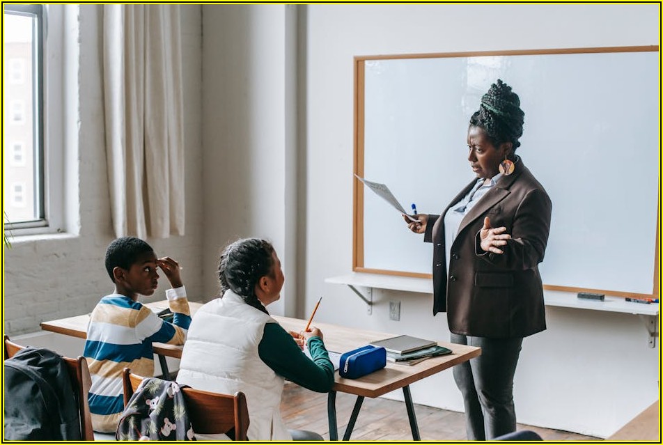 스케치업 효율 극대화: 단축키와 플러그인 활용 가이드