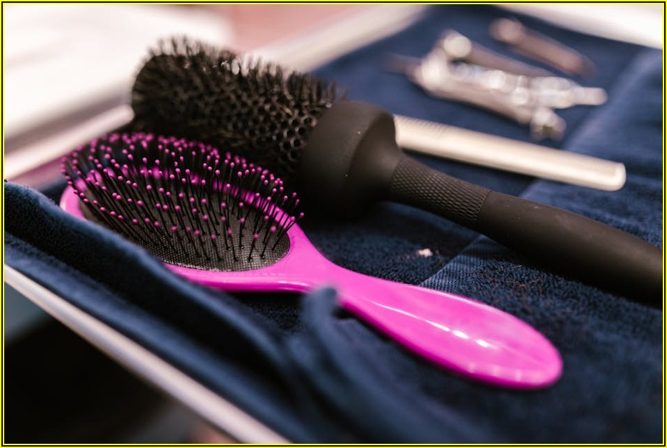 미용인의 필수템, 종합 자격증 취득으로 경쟁력 키우기