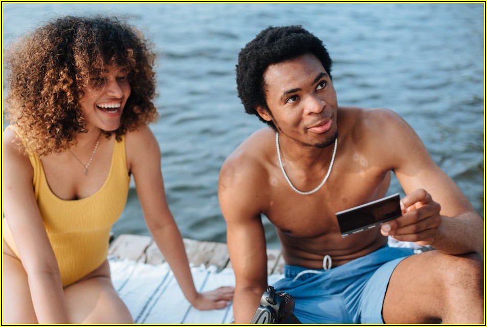 빈티지 감성 그대로, 폴라로이드 필름 & 카메라 완벽 분석