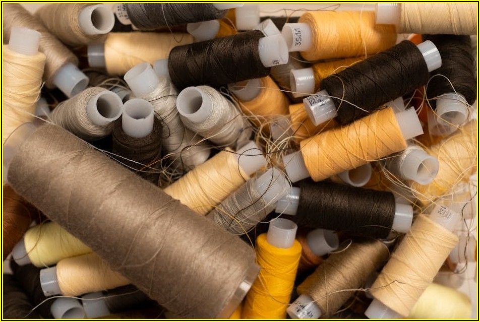 초보도 실패 없는 뜨개 가방: 부자재 선택의 모든 것