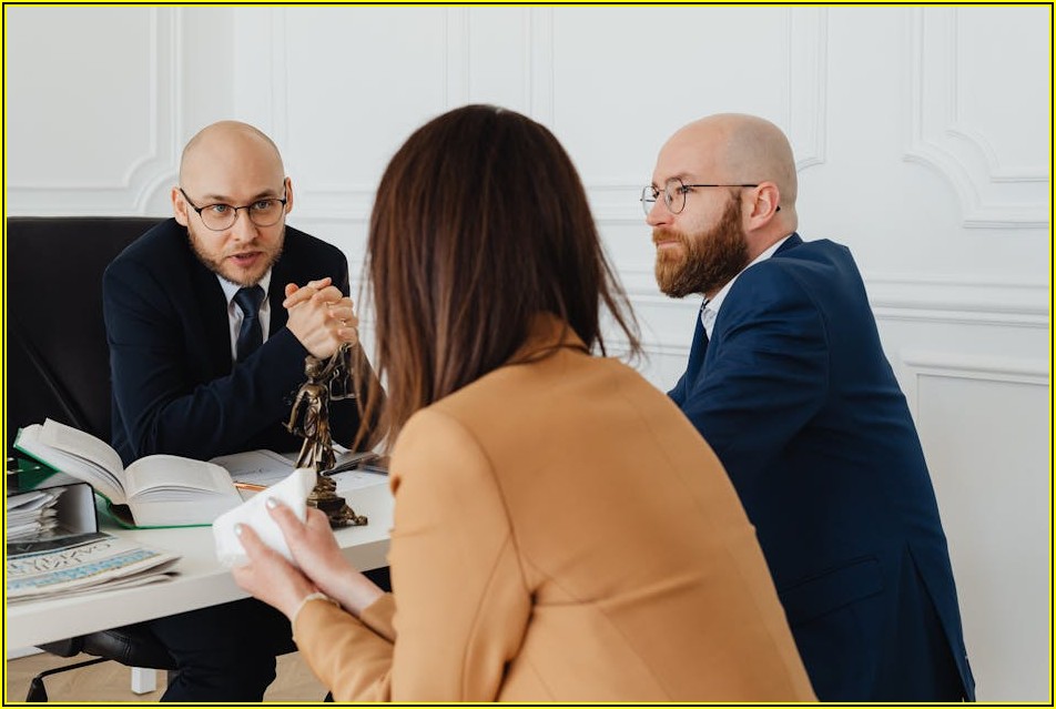 거제 지역 변호사 상담: 법률 문제 명쾌한 해답