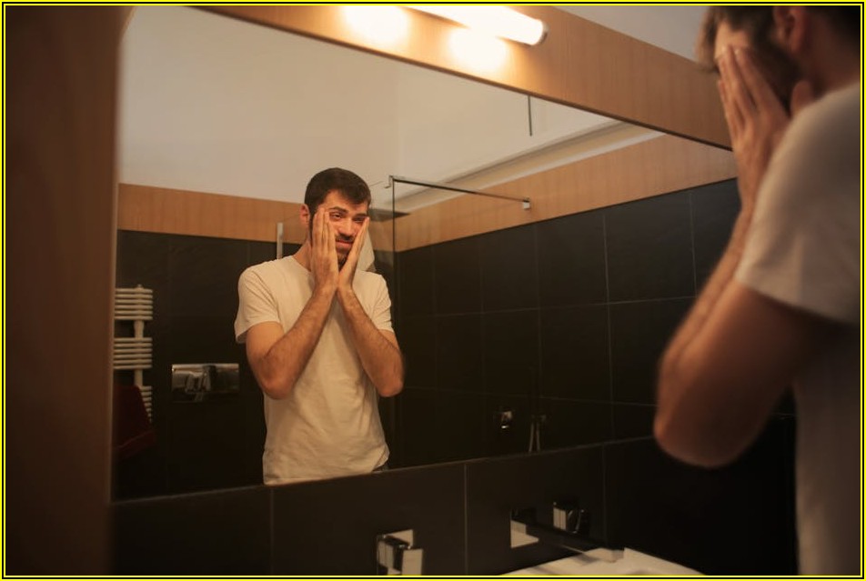 화장실 조명 교체, 막막함 없이 따라 하기