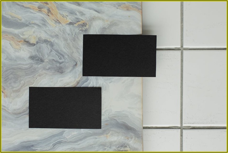 잊지 못할 결혼식, 명함 청첩장으로 깊은 인상 남기기