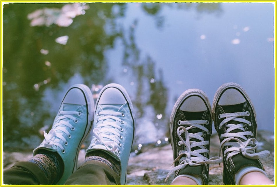 쾌적한 신발장 만들기: 탈취제 활용 꿀팁