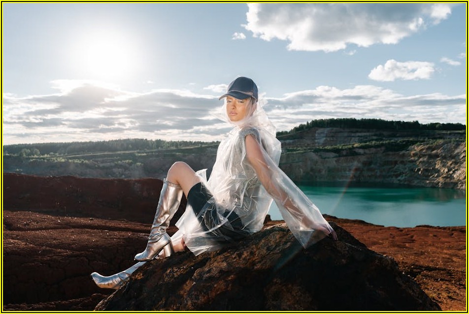 썬팅 효과와 단열을 한번에! 반투명 시트지 활용법