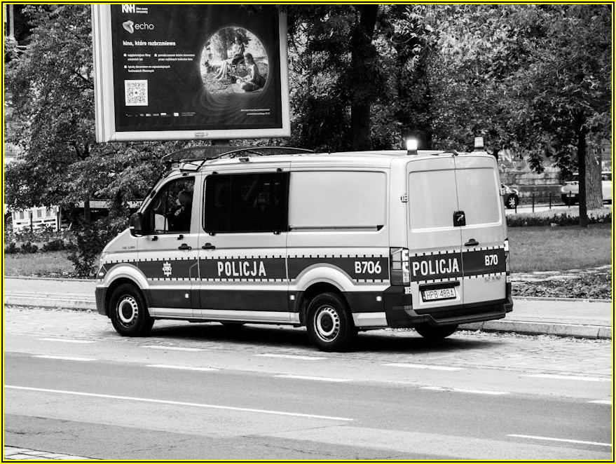 자동차 PPF, 시공 후 관리로 수명 2배 늘리기