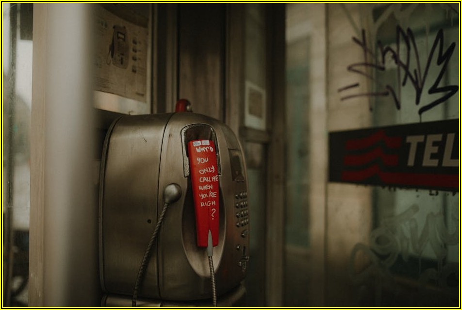 CCTV 스티커 부착, 효과 높이는 최적의 위치 가이드