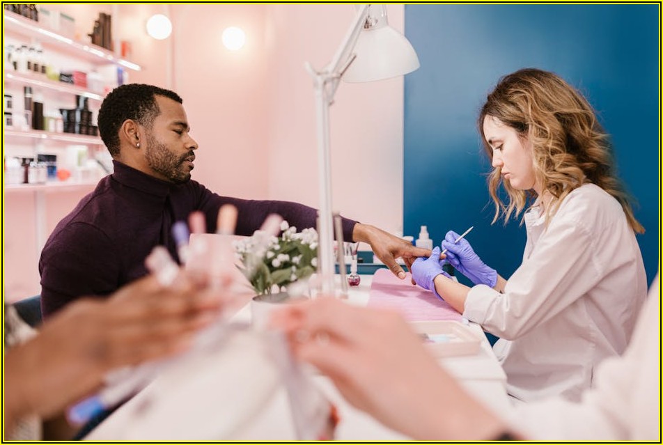 맞춤형 화장품, 당신의 피부에 꼭 맞는 특별함을 선사합니다