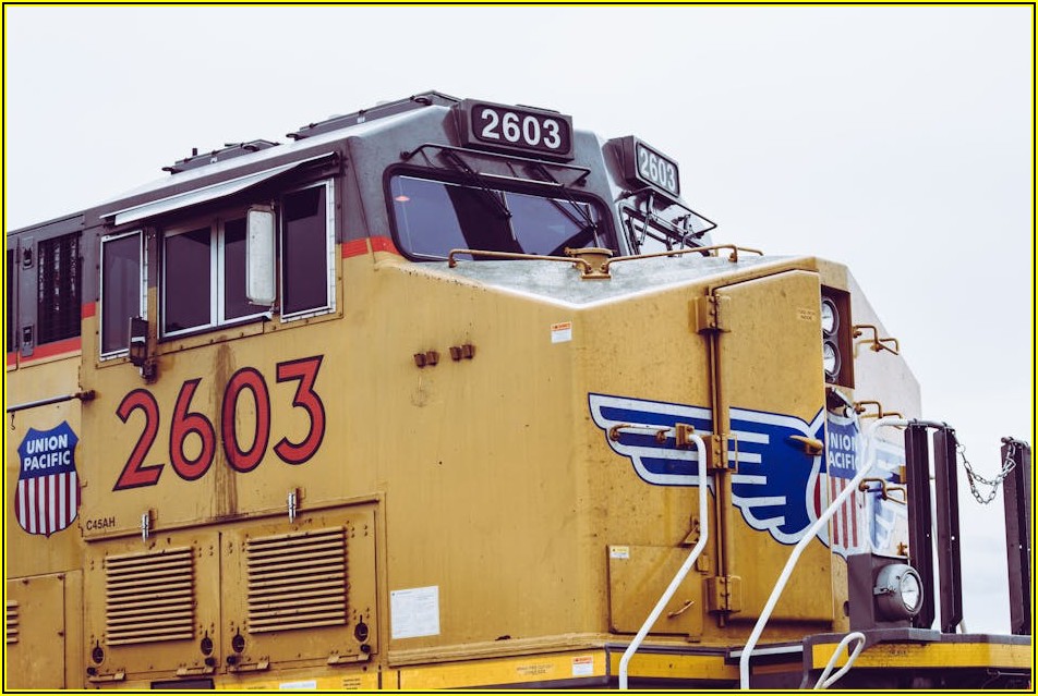 비용 걱정 끝! 최고의 차량 위치 추적 서비스 찾는 법