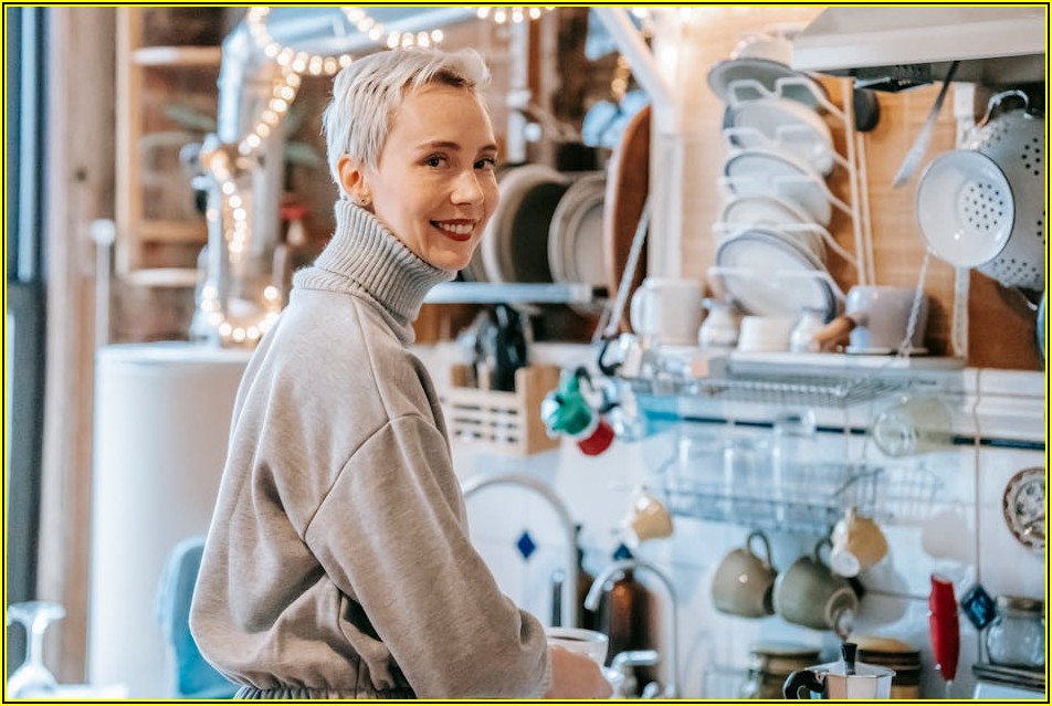 창고 정리 필수템, 무볼트 경량랙의 모든 것