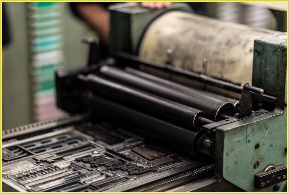 지붕 수명 연장, 칼라강판 관리만 잘해도 가능합니다