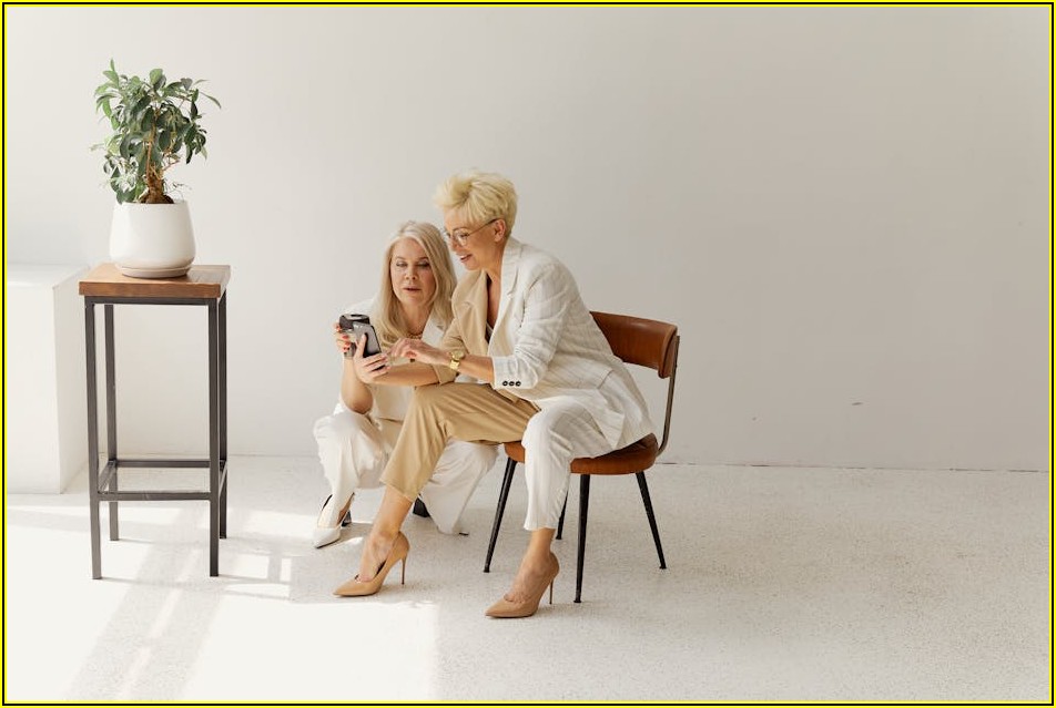 고급 책상 현명하게 구매하기: 온라인 오프라인 구매 전략