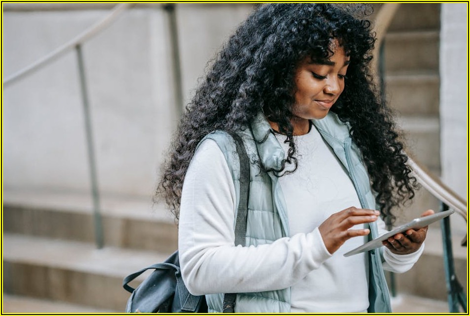 모의 투자로 시작하는 똑똑한 증권 앱 활용법