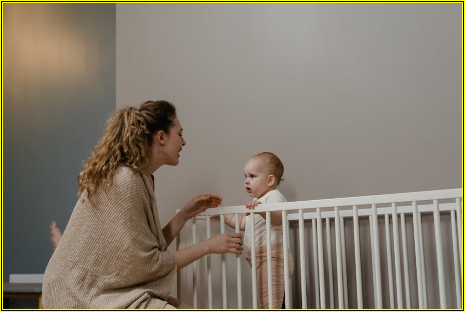 우리 아이 첫 생일, 감동의 성장 동영상 제작 가이드