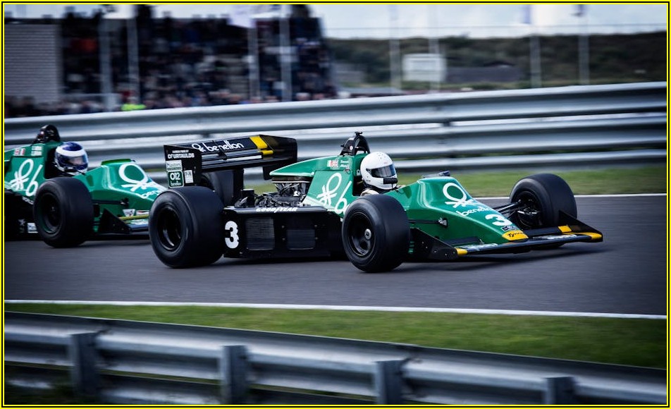 현명한 렌터카 예약 전략: 시즌별 할인 정보 총정리