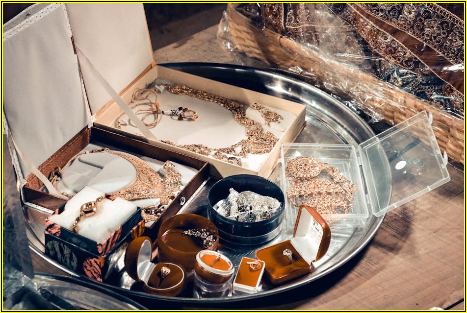 결혼 준비 필수템! 웨딩 액세서리, 똑똑하게 구매하는 법