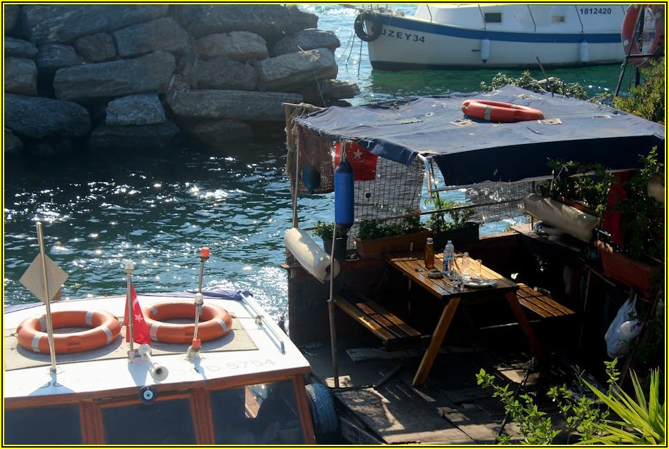 행사 준비 필수템, 일회용 테이블보 활용 꿀팁