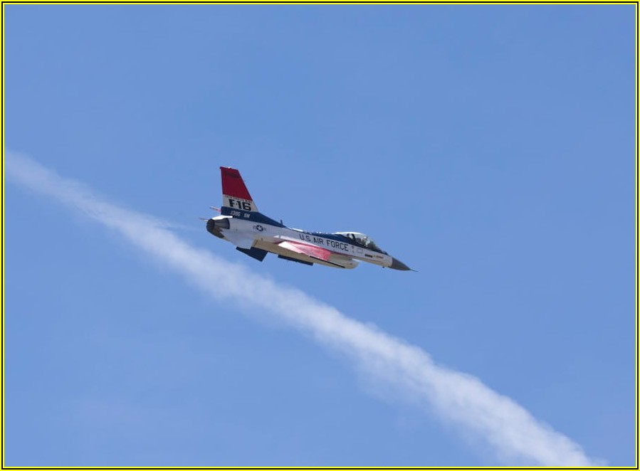 초음속 비행의 원리: 기술 발전의 극한 도전