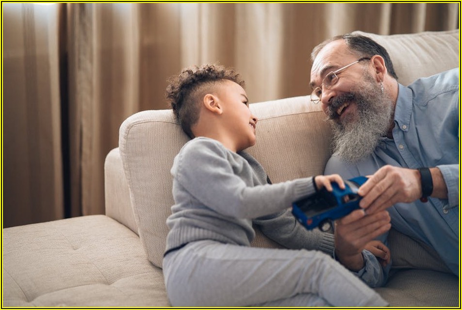 디지털 아트의 향연, 온라인 전시회 즐기는 법