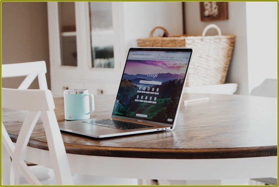 나만의 안방 1열, 온라인 콘서트 제대로 즐기는 팁