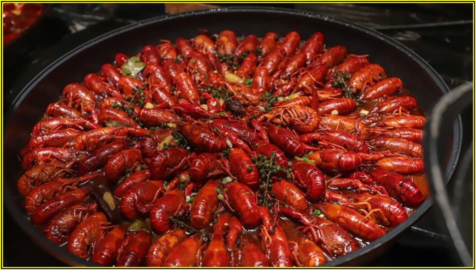 가성비 최고 이바우국밥, 가격 파괴 메뉴 공개