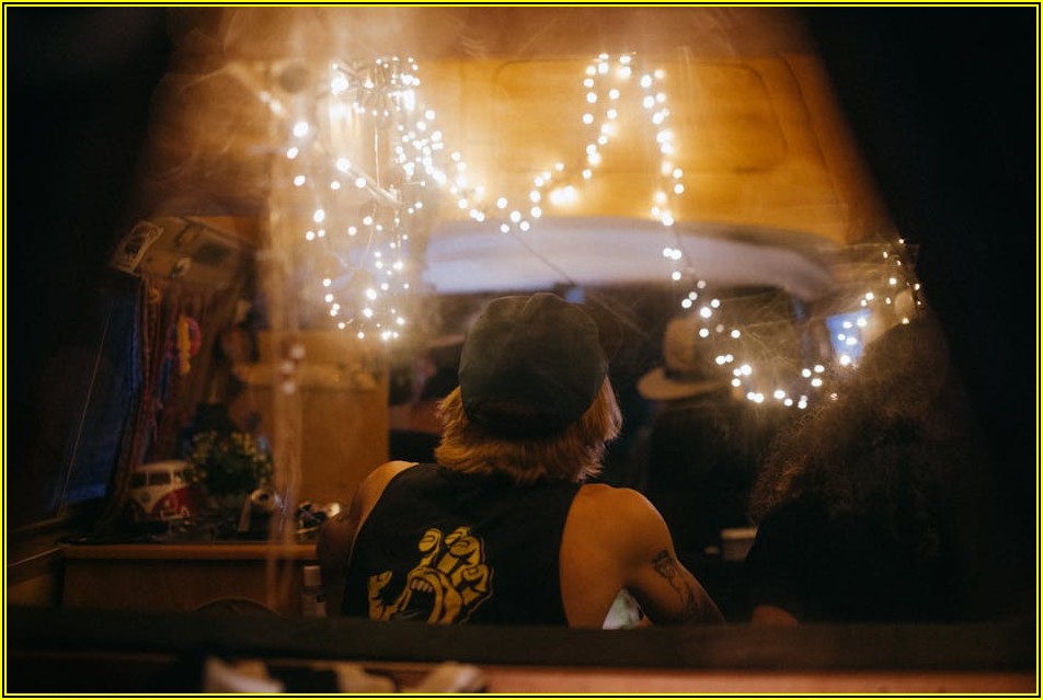 캠핑카 스티커 제거, 새 차처럼 깔끔하게 떼는 비법