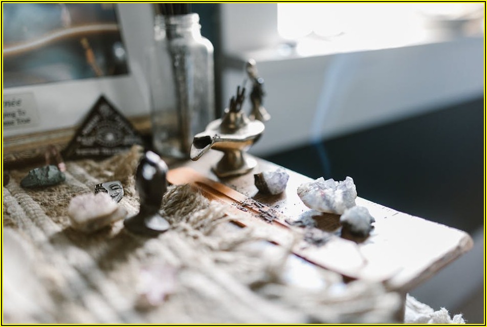 나만의 운명 탐구: 사주와 관상으로 직업 찾기