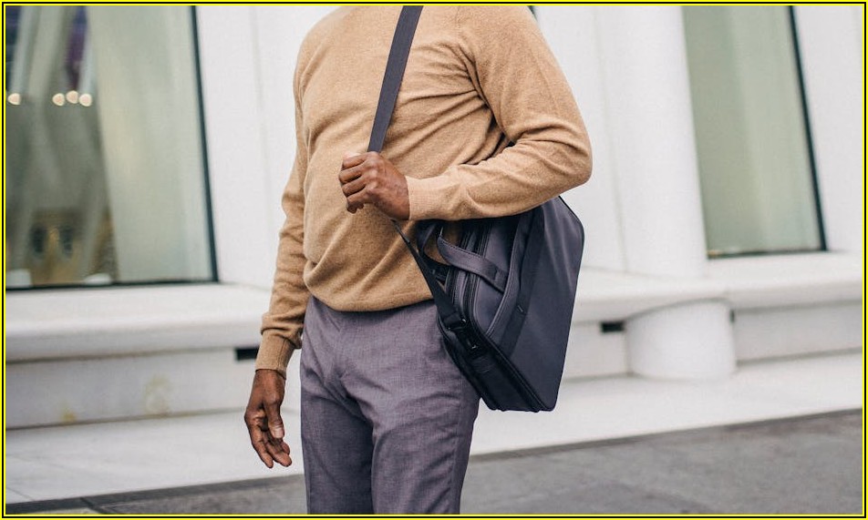 비 오는 날 업소용 우산꽂이, 물기 제거와 효율적 관리법