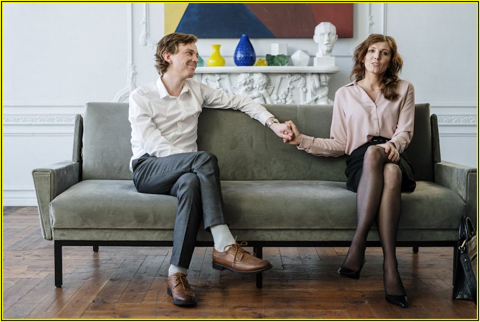 이혼의 모든 것: 감정적 고통 극복 및 법률 절차 안내