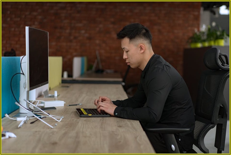 32인치 중고 모니터, 종류별 특징 총정리 및 활용 팁